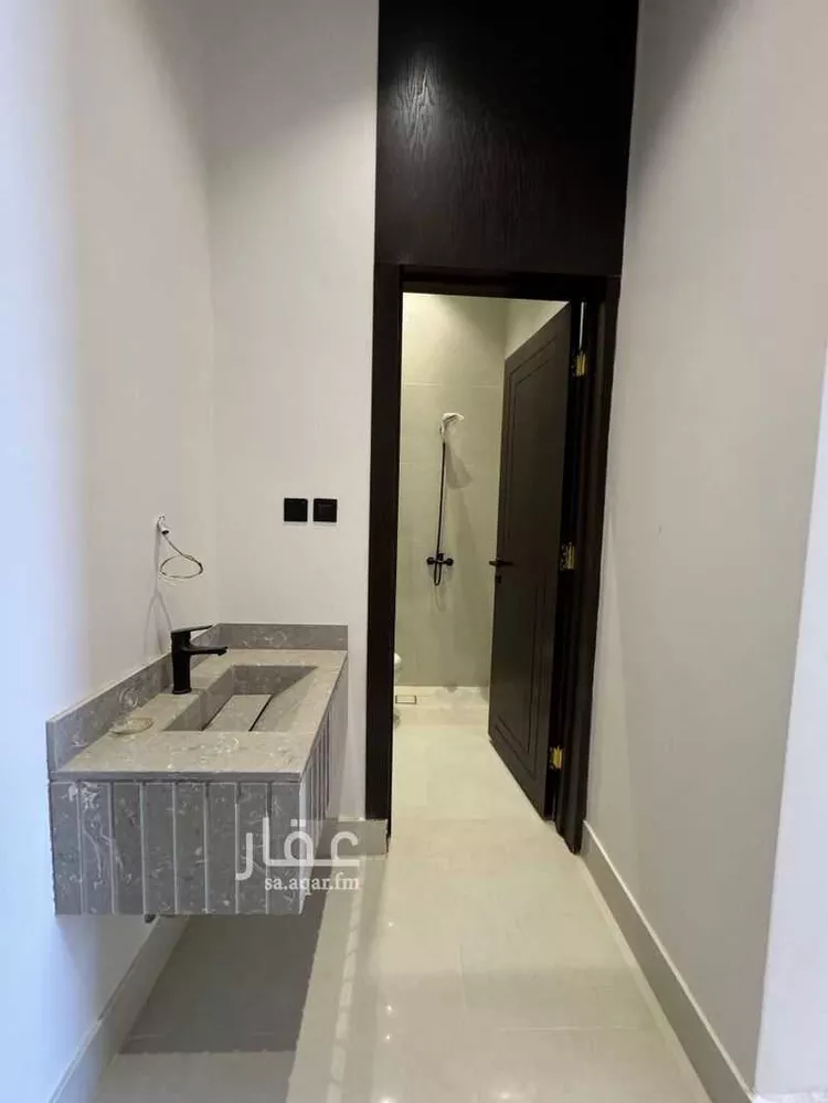 دور للبيع في شارع عبدالكريم الأنصاري, حي بدر, مدينة الرياض, منطقة الرياض 7