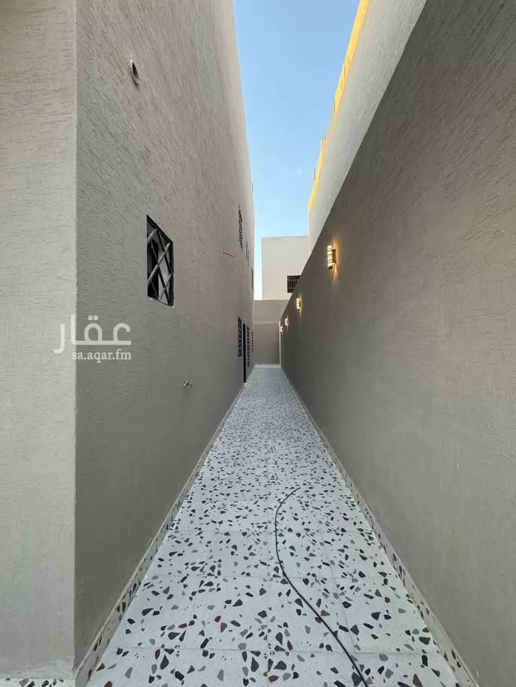 دور للبيع في شارع رفحاء, حي طيبة, مدينة الرياض, منطقة الرياض صورة 4