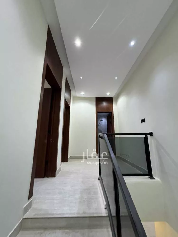 فيلا للبيع في شارع شارع ٤٠, حي بدر, مدينة الرياض, منطقة الرياض 13