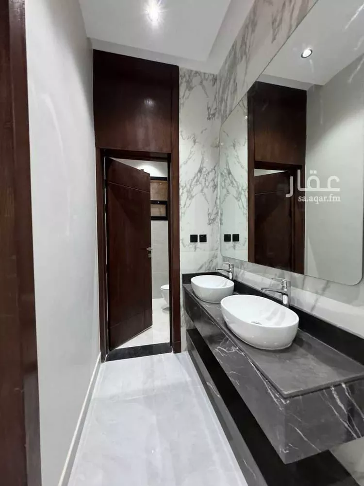 دور للبيع في شارع الحسي, حي ديراب, مدينة الرياض, منطقة الرياض صورة 5