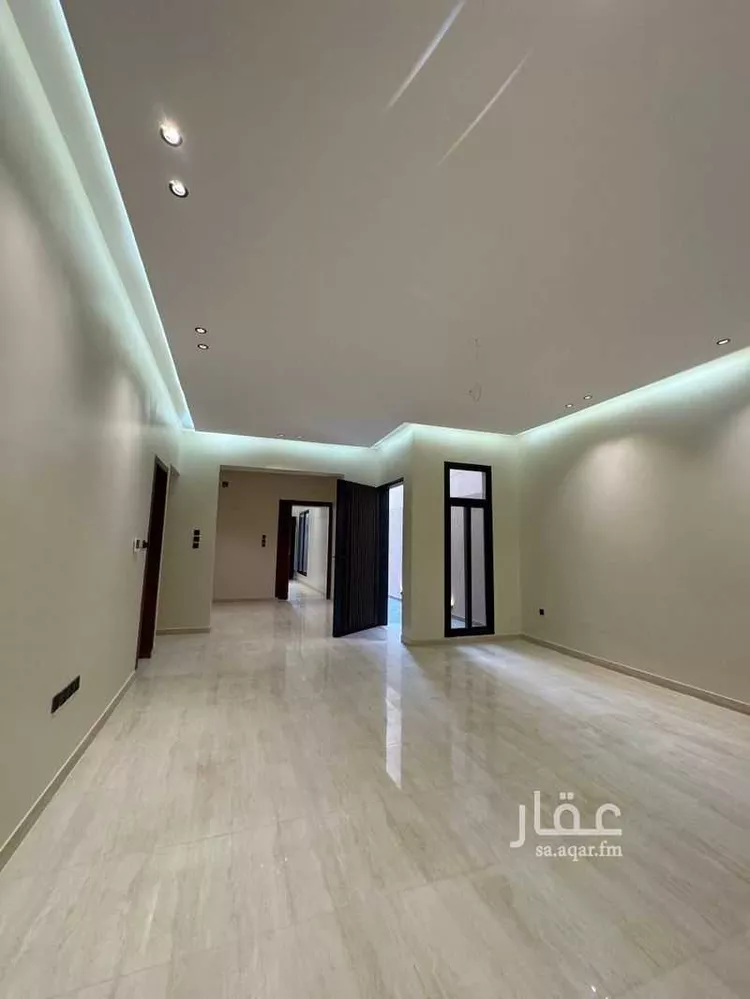 Floor for Sale in Riyadh Dirab 7