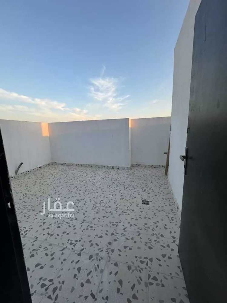 دور للبيع في شارع رفحاء, حي طيبة, مدينة الرياض, منطقة الرياض 11