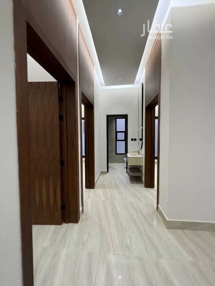 Floor for Sale in Riyadh Dirab 9