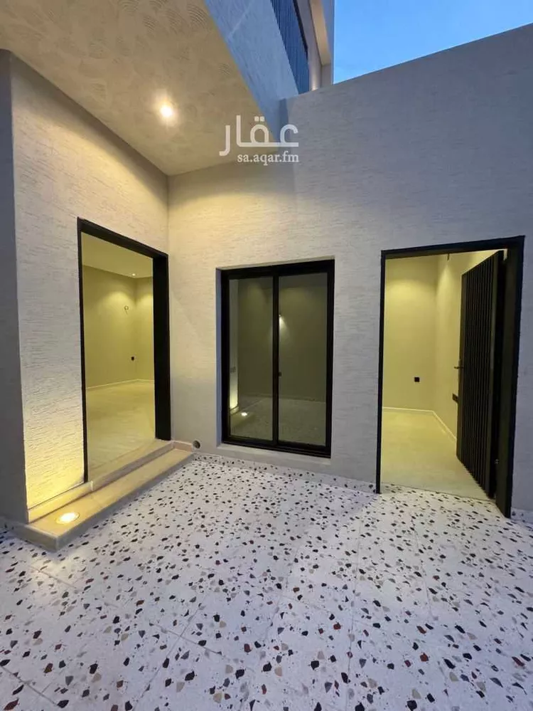 دور للبيع في شارع الحكمان, حي ديراب, مدينة الرياض, منطقة الرياض صورة 2