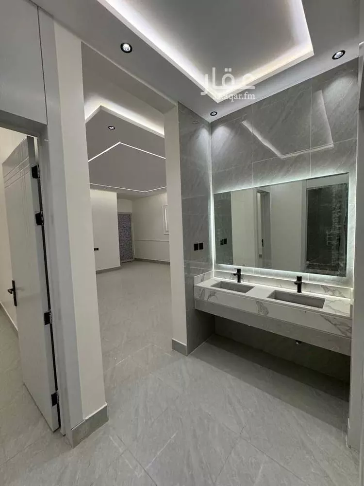 Floor for Sale in Riyadh Badr 19