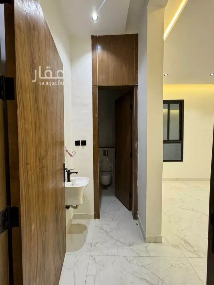 شقة للبيع في شارع محمد الديناري, حي بدر, مدينة الرياض, منطقة الرياض 7