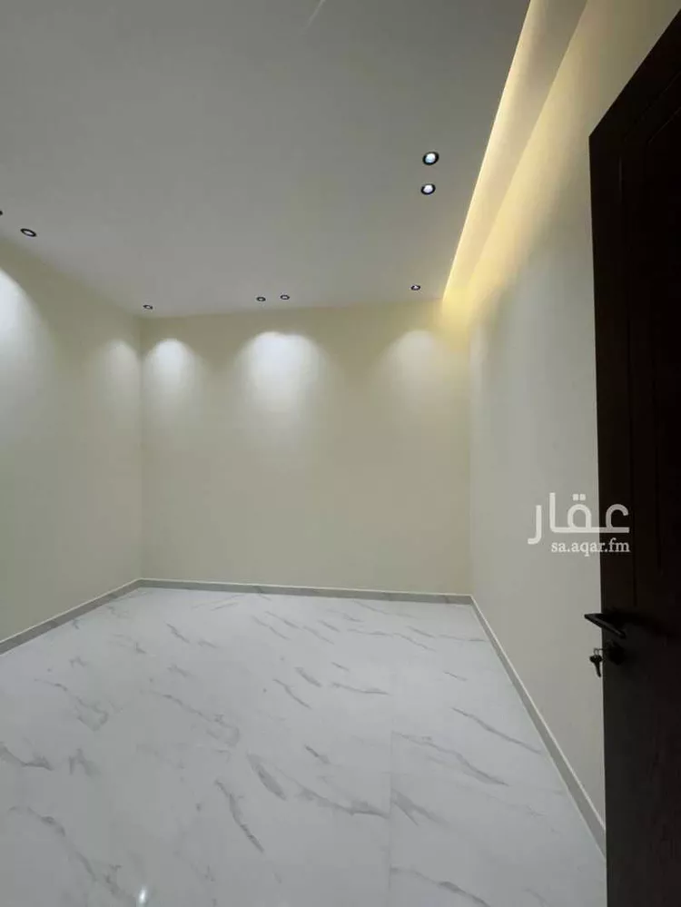دور للبيع في شارع الأشبال, حي ديراب, مدينة الرياض, منطقة الرياض 9