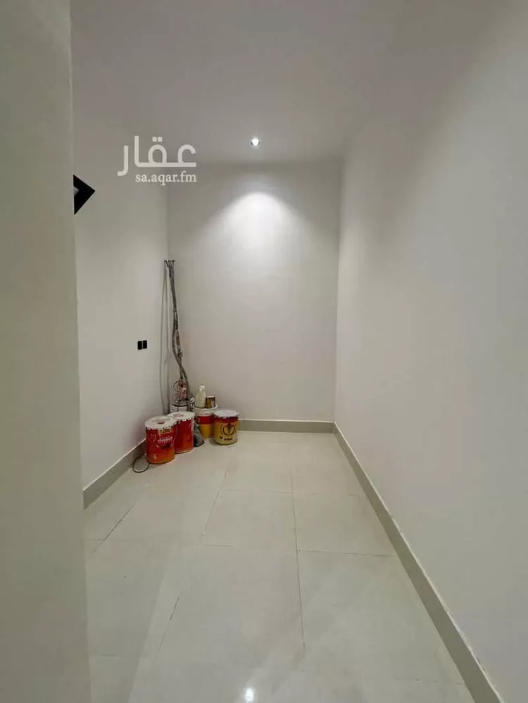 دور للبيع في شارع عبدالكريم الأنصاري, حي بدر, مدينة الرياض, منطقة الرياض 9