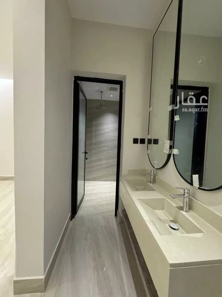 دور للبيع في شارع الحريق, حي ديراب, مدينة الرياض, منطقة الرياض 7