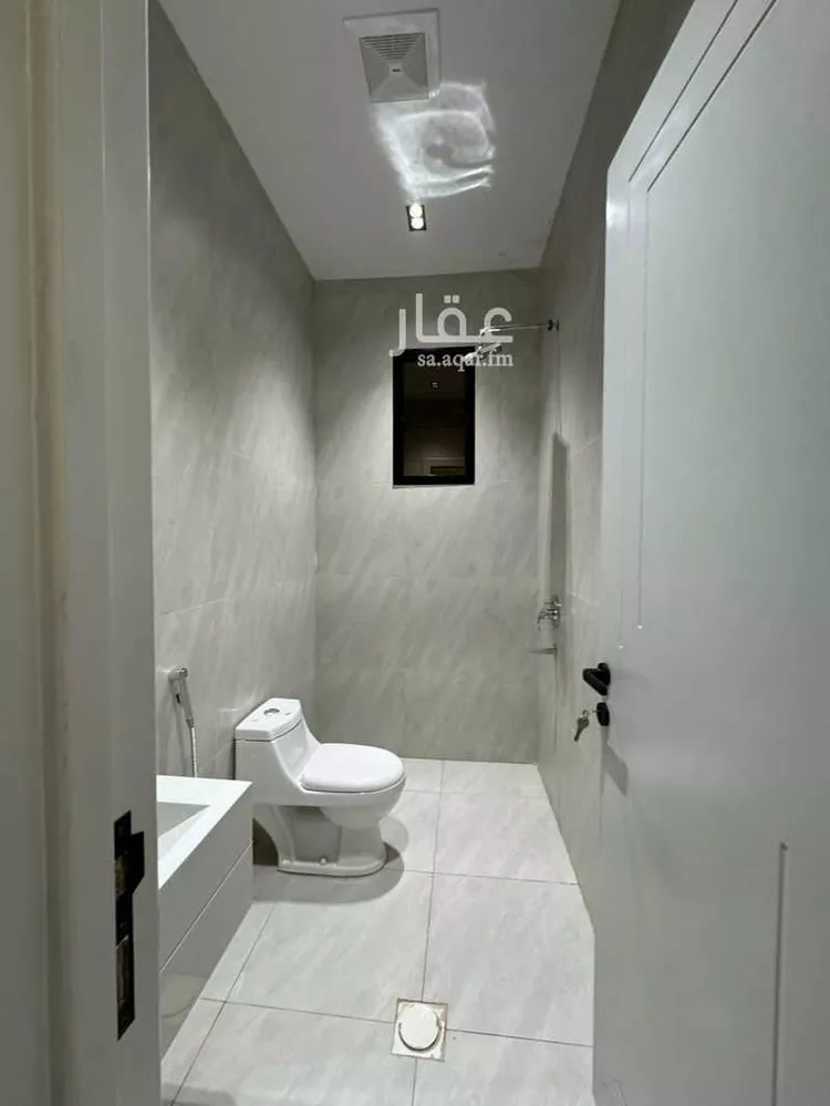 Floor for Sale in Riyadh Badr 12