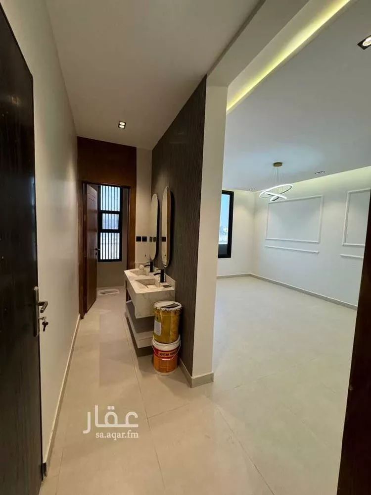 دور للبيع في شارع أبي القاسم بن مكي, حي طيبة, مدينة الرياض, منطقة الرياض صورة 5