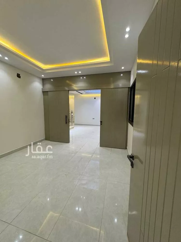 Floor for Sale in Riyadh Taiba 10