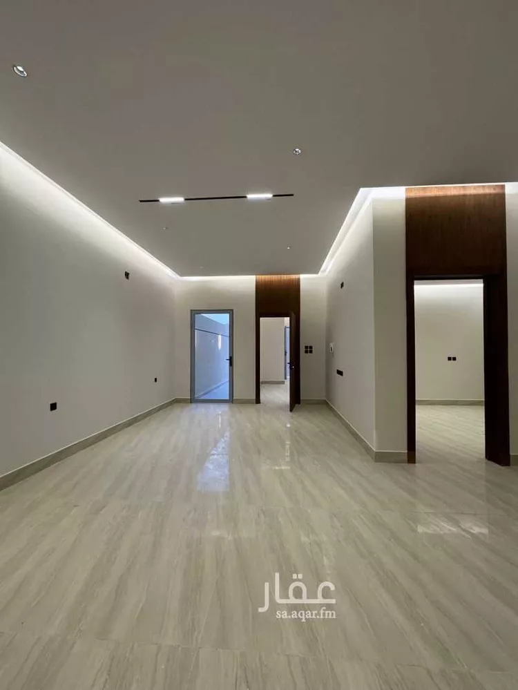 Floor for Sale in Riyadh Dirab 6