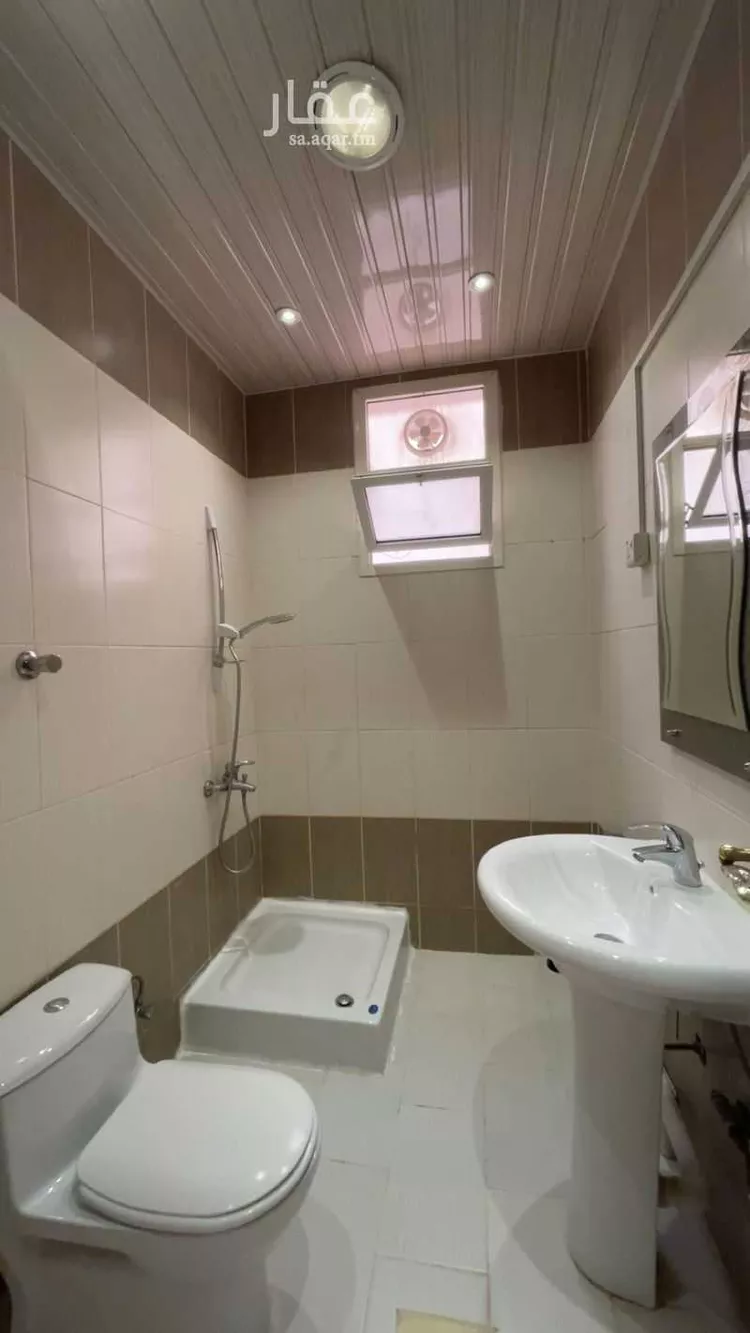 شقة للإيجار في شارع القريتين ، حي غرناطة ، الرياض ، منطقة الرياض صورة 3