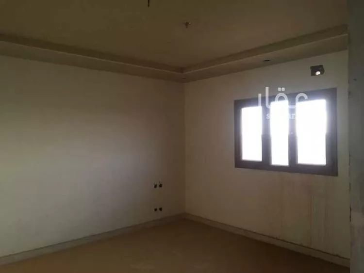 عمارة للبيع في شارع الخضر ، حي الشفا ، طريف‎ ، طريف صورة 3