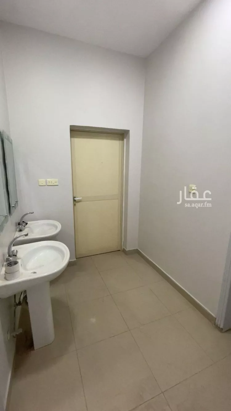 شقة للإيجار في شارع أحمد العامري, حي عين نجم, مدينة الاحساء, المنطقة الشرقية صورة 3