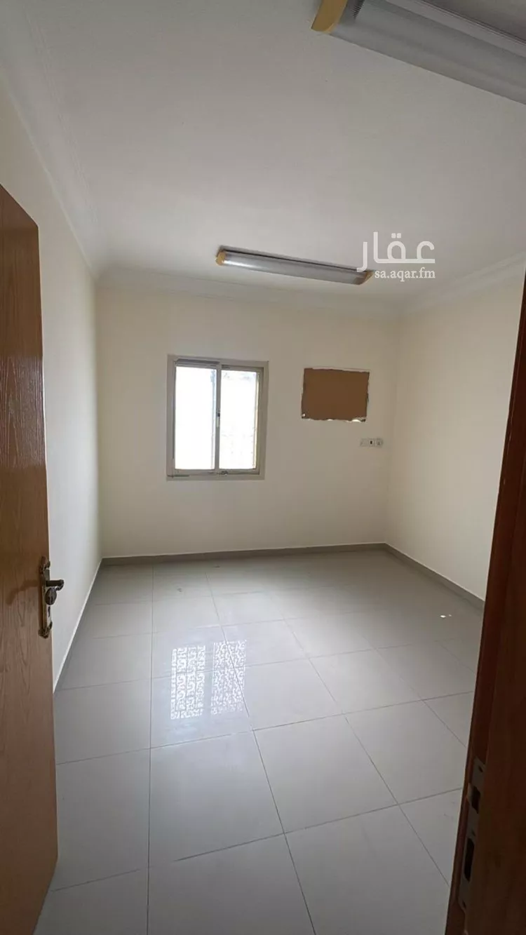 شقة للإيجار في شارع الامير مشاري ابن عبدالعزيز, حي مدينة العمال, مدينة الخبر, المنطقة الشرقية صورة 2