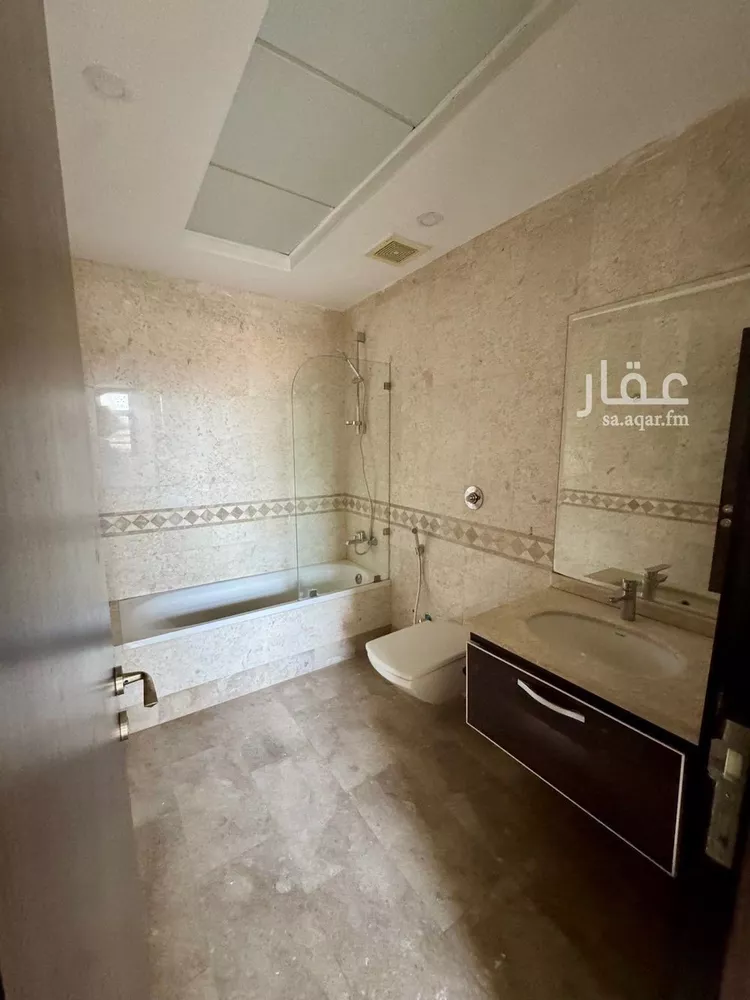 شقة للإيجار في شارع ابن بسام الاندلسي, حي البندرية, مدينة الخبر, المنطقة الشرقية 7