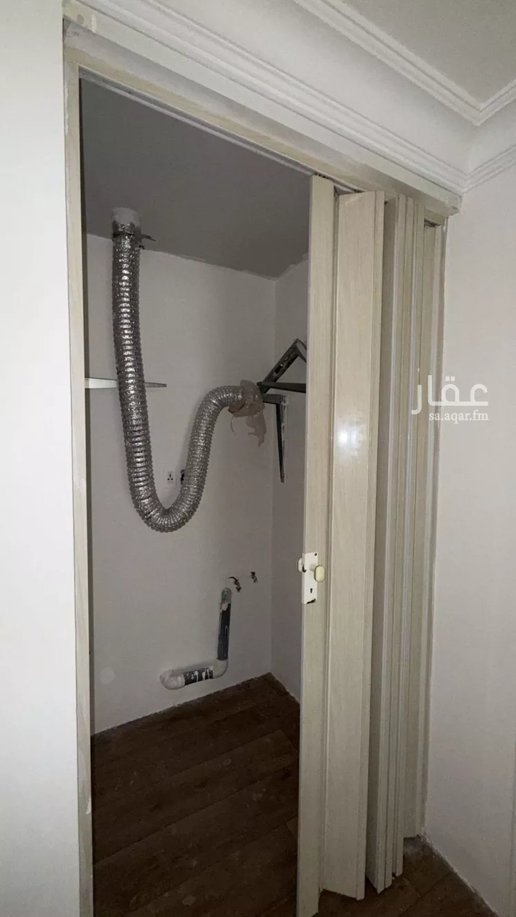 شقة للإيجار في شارع ابن الشهاب, حي البندرية, مدينة الخبر, المنطقة الشرقية 8