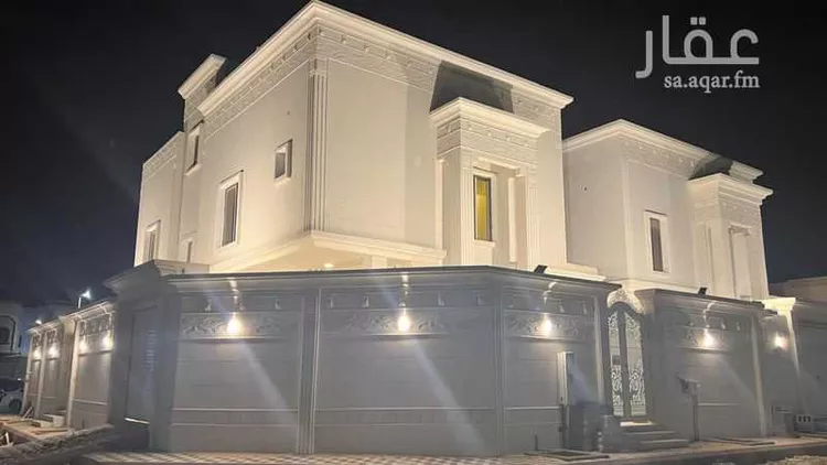 فيلا للبيع في شارع سلمان الحنبلي, حي ضاحية الملك فهد, مدينة الدمام, المنطقة الشرقية