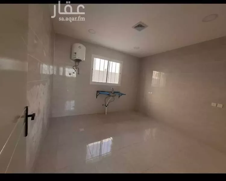 بيت للبيع في رياض الخبراء ، رياض الخبراء 14