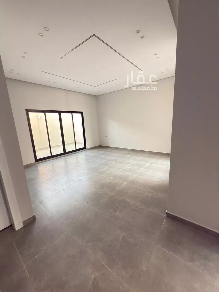 فيلا للبيع في شارع ابن الصاحب, حي الورود, مدينة الخرج, منطقة الرياض صورة 5