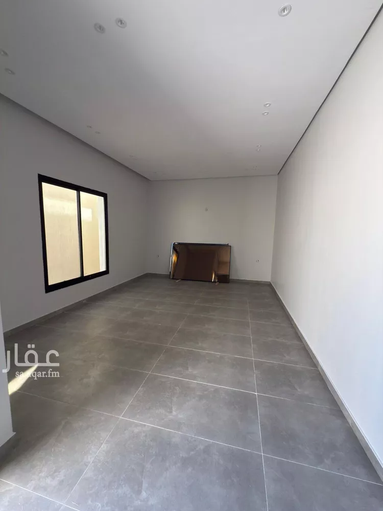 فيلا للبيع في شارع ابن الصاحب, حي الورود, مدينة الخرج, منطقة الرياض صورة 3