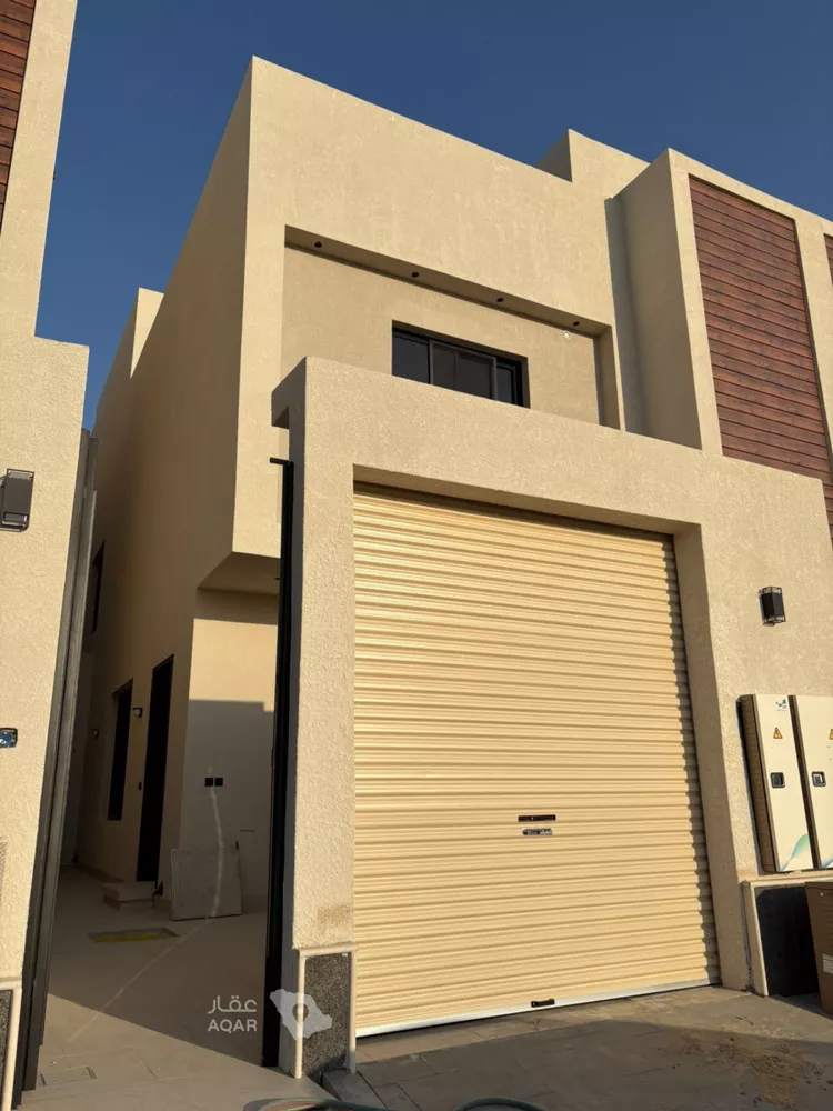 دور للبيع في شارع حسان بن يحيى رفه, حي العوالي, مدينة الرياض, منطقة الرياض