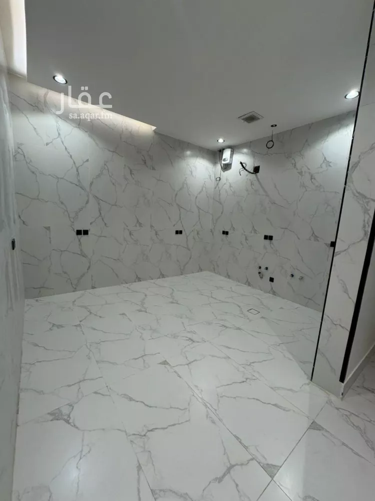 Floor for Sale in Riyadh Ash Shifa 8