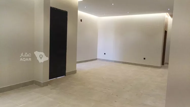Floor for Sale in Riyadh Badr 5
