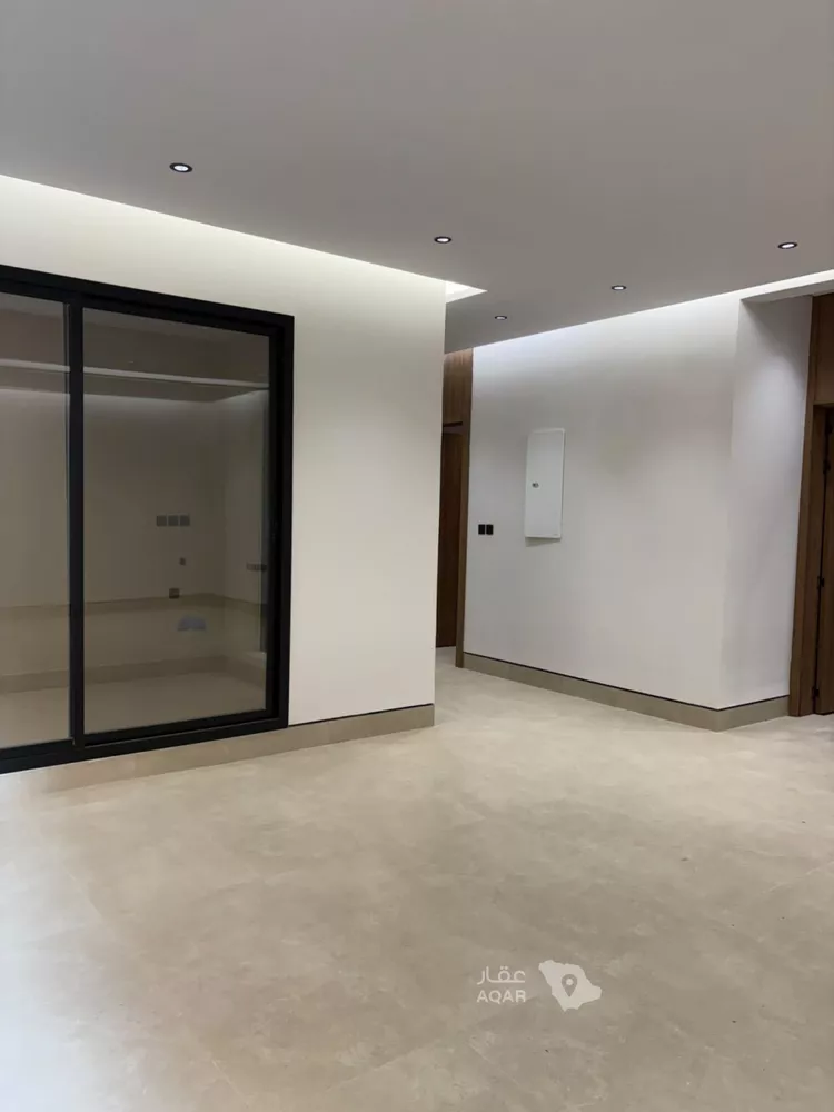 دور للبيع في شارع حسان بن يحيى رفه, حي العوالي, مدينة الرياض, منطقة الرياض 8