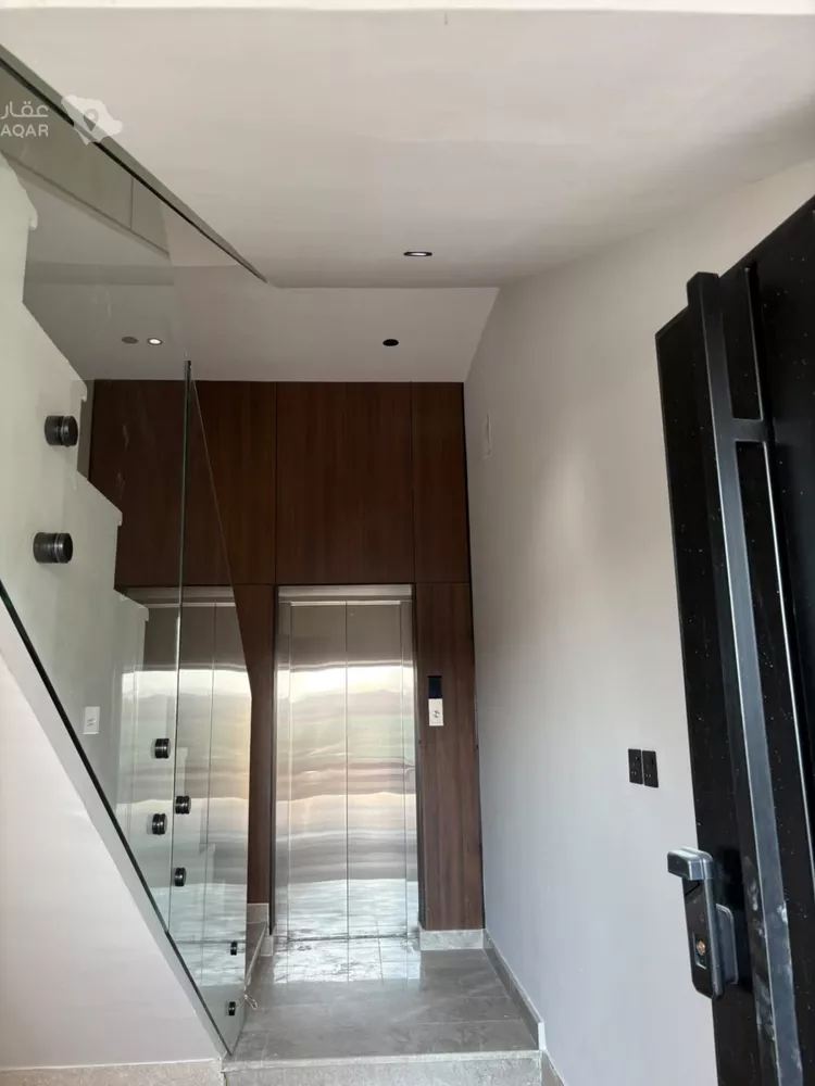 دور للبيع في شارع حسان بن يحيى رفه, حي العوالي, مدينة الرياض, منطقة الرياض 2