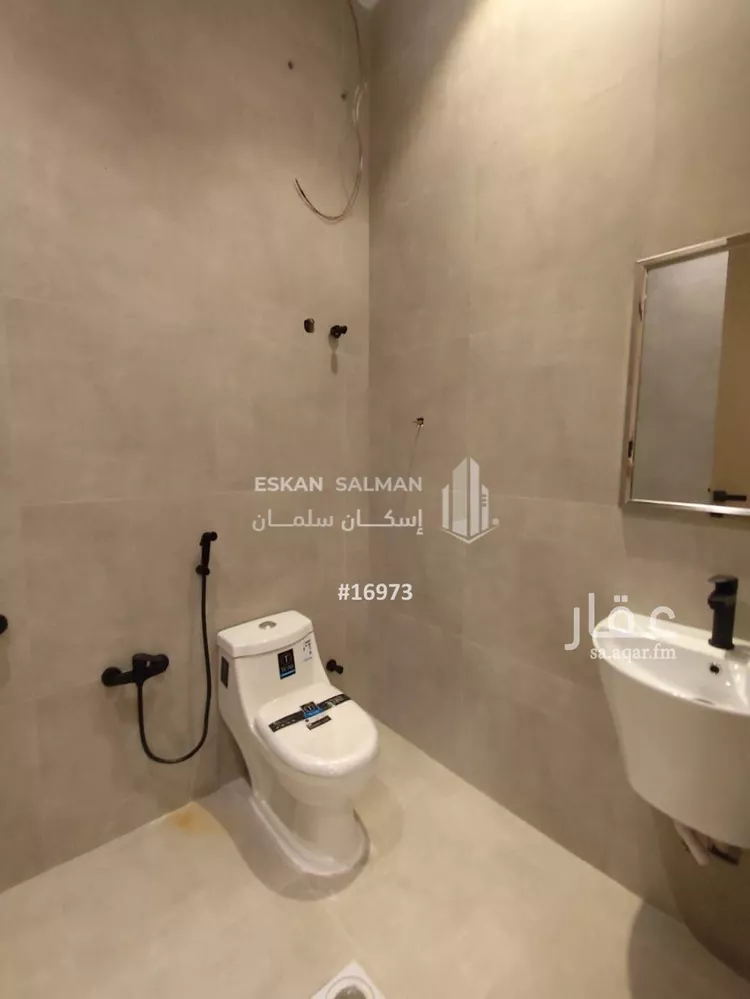 فيلا للبيع في حي عكاظ, مدينة الرياض, منطقة الرياض صورة 5