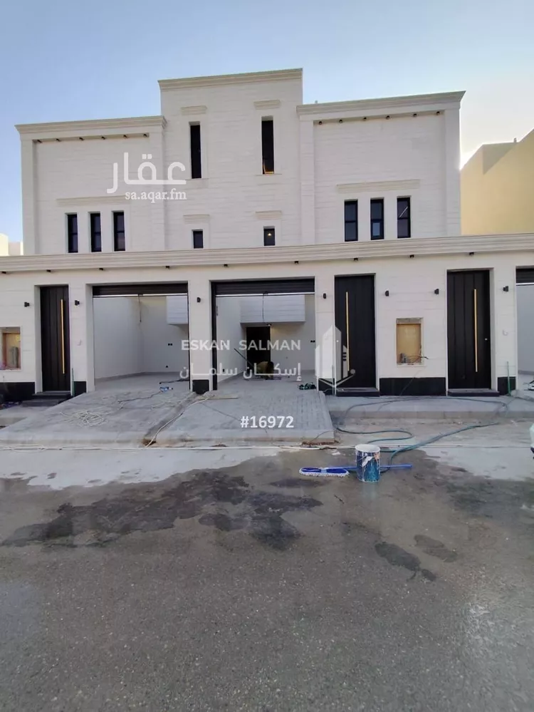 دور للبيع في حي عكاظ, مدينة الرياض, منطقة الرياض