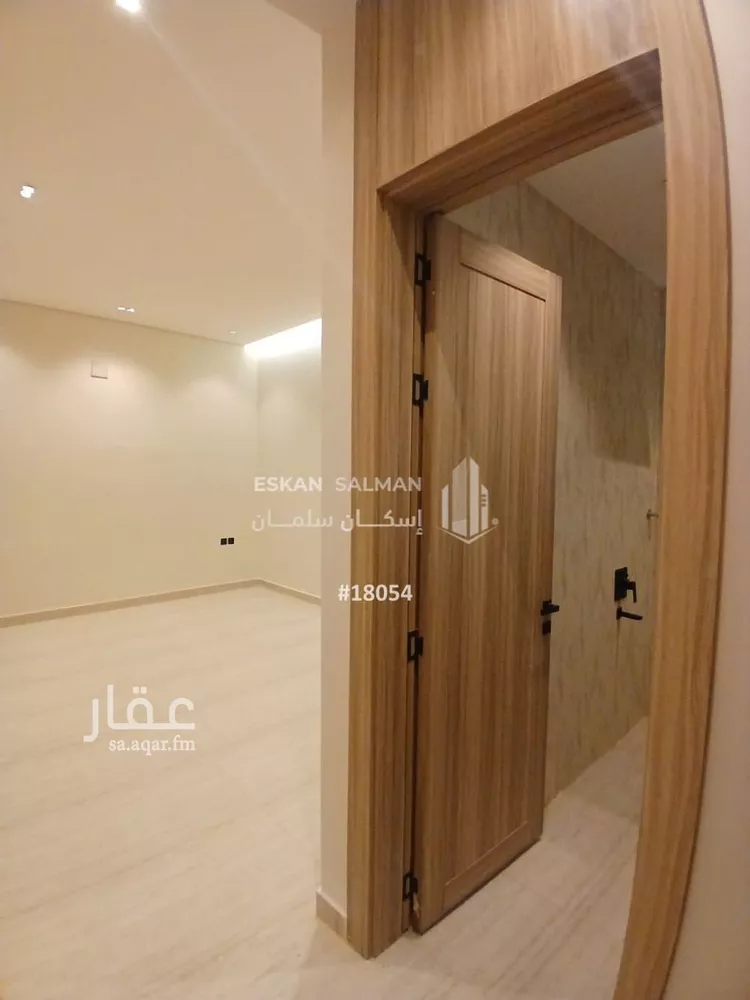 دور للبيع في شارع بويرة, حي بدر, مدينة الرياض, منطقة الرياض صورة 4