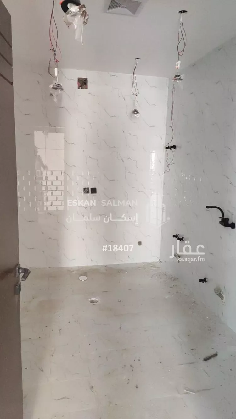 دور للبيع في شارع أربد, حي عكاظ, مدينة الرياض, منطقة الرياض صورة 4