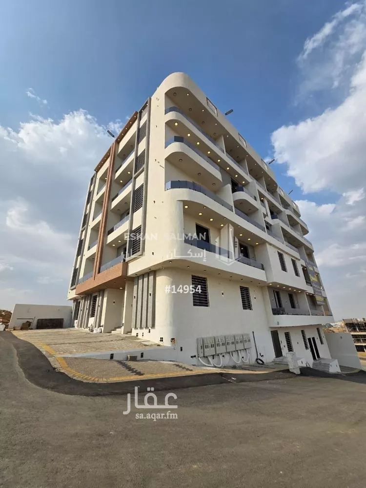 شقة للبيع في شارع الكاظمة, حي الروابي, مدينة ابها, منطقة عسير صورة 2