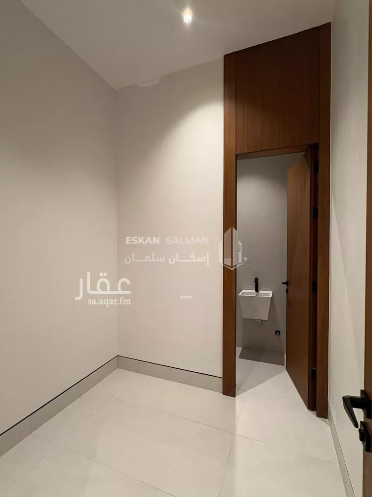 فيلا للبيع في شارع رقم 283, حي النرجس, مدينة الرياض, منطقة الرياض صورة 2