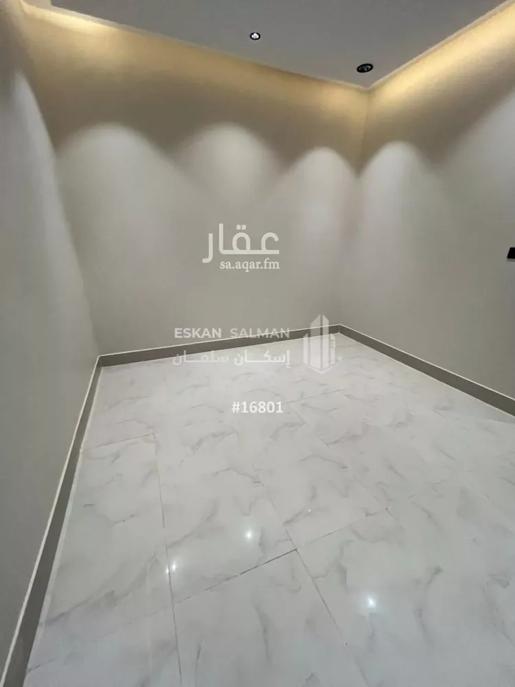 دور للبيع في شارع أحمد بن هارون, حي الرمال, مدينة الرياض, منطقة الرياض صورة 3