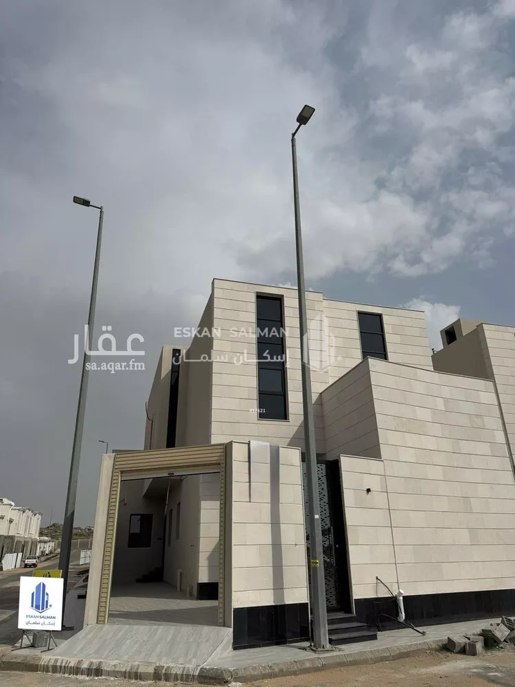 فيلا للبيع في شارع ابن شروان, حي الرحبة, مدينة امارة منطقة مكة المكرمة - الطائف, منطقة مكة المكرمة