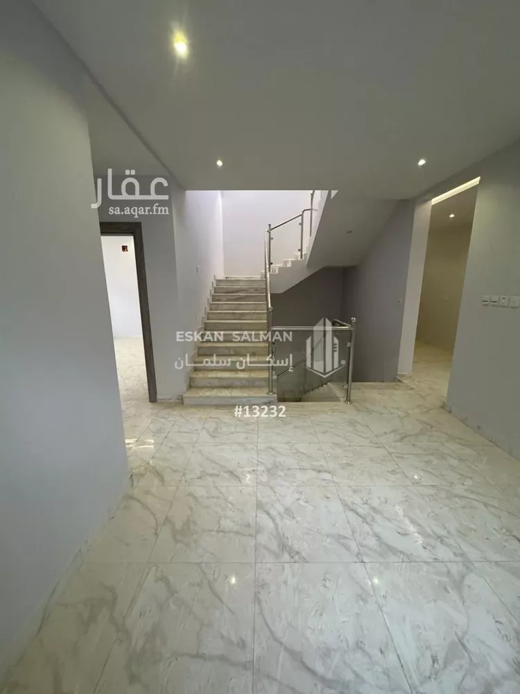 فيلا للبيع في شارع سليمان القانوني, حي المصيف, مدينة عنيزه, منطقة القصيم صورة 4