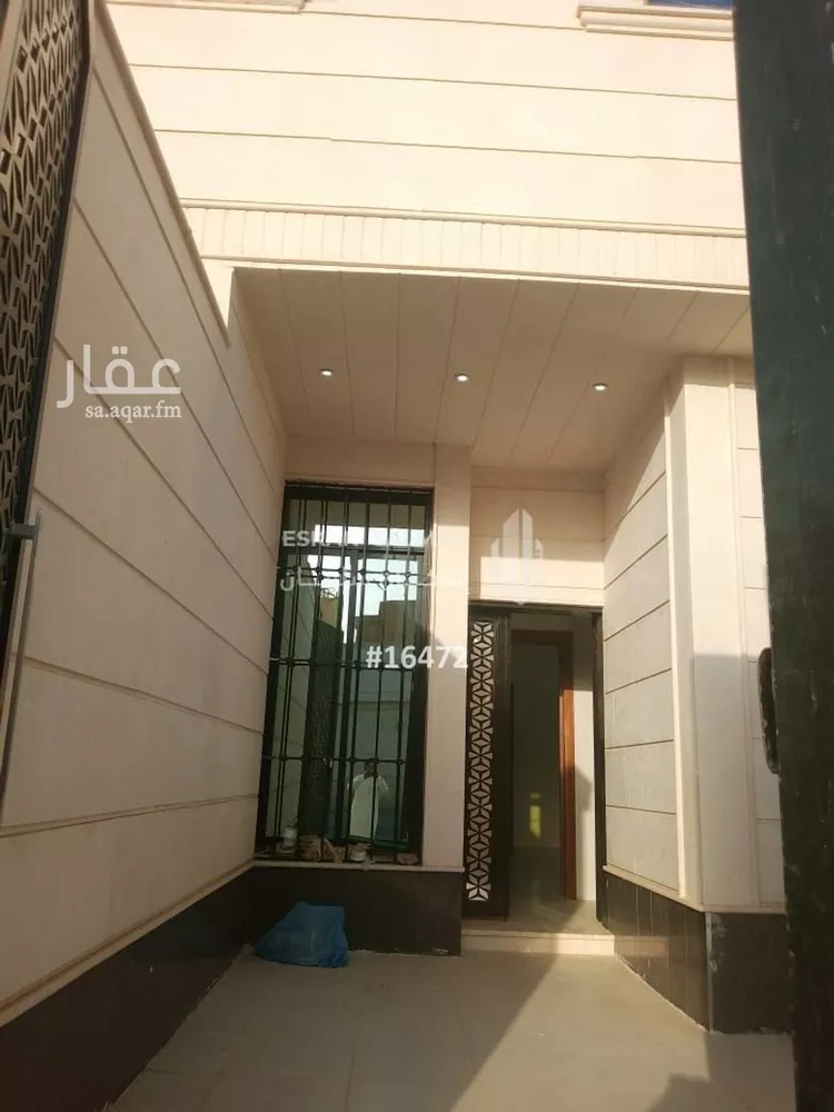 دور للبيع في شارع يوسف بن النحوي, حي العريجاء الغربي, مدينة الرياض, منطقة الرياض صورة 3