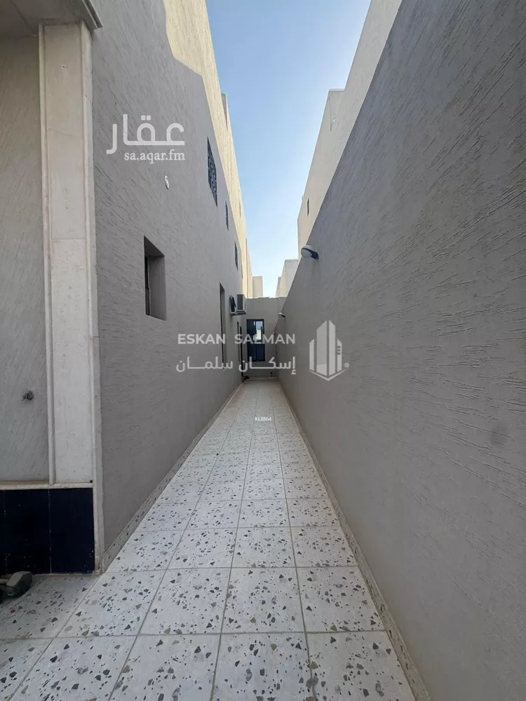 فيلا للبيع في شارع نجم الأنصاري, حي الرمال, مدينة الرياض, منطقة الرياض صورة 2