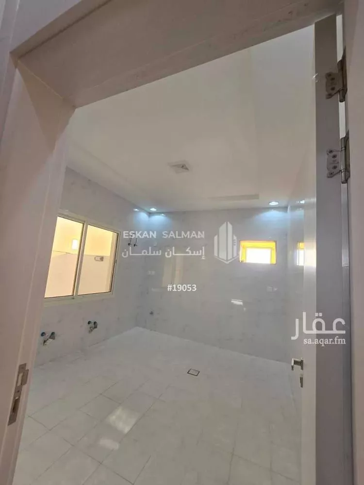 دور للبيع في شارع معاوية بن ابي سفيان, حي السويس 1, مدينة جازان, منطقة جازان صورة 3