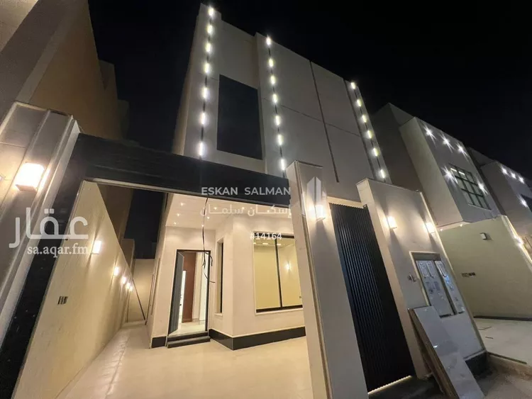 دور للبيع في شارع حمزة بن القاسم, حي الرمال, مدينة الرياض, منطقة الرياض
