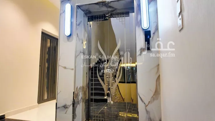 دور للبيع في شارع سعد الاوسي, حي المعارض, مدينة خميس مشيط, منطقة عسير صورة 2