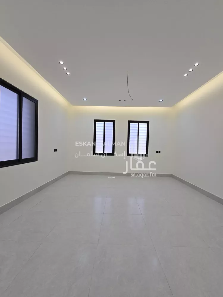 شقة للبيع في شارع المربع, حي المروج, مدينة أبها, منطقة عسير صورة 4