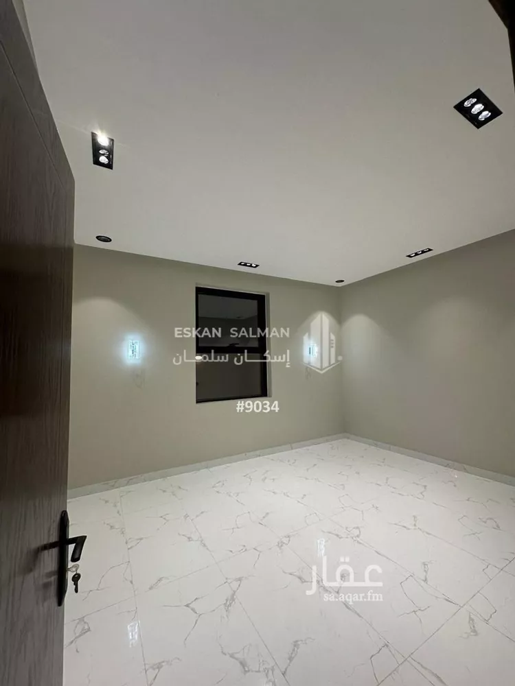شقة للبيع في شارع المسافرة, حي السويس 1, مدينة جازان, منطقة جازان صورة 2