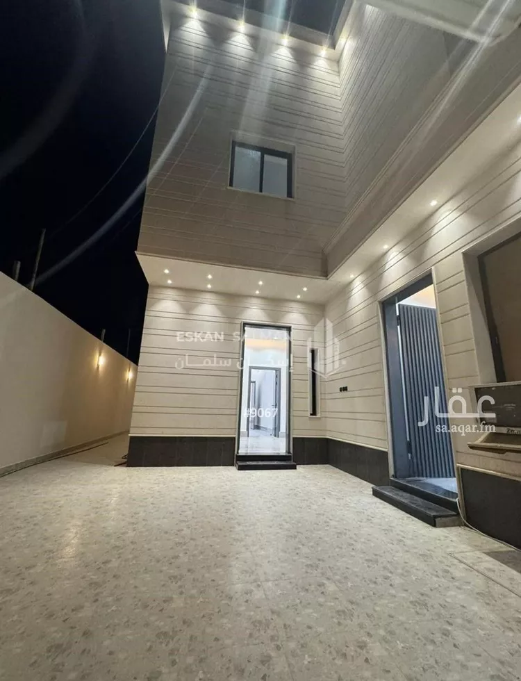 دور للبيع في شارع حسن سعيد المخرج, حي المعيزيلة, مدينة الرياض, منطقة الرياض صورة 2