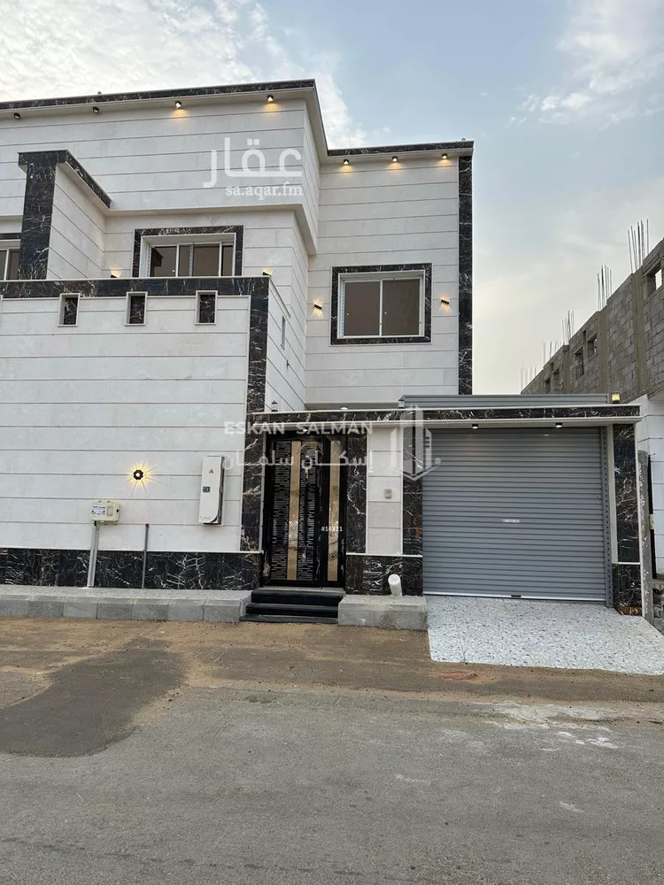 فيلا للبيع في شارع أبو القاسم الشابي, حي السويس 1, مدينة جازان, منطقة جازان
